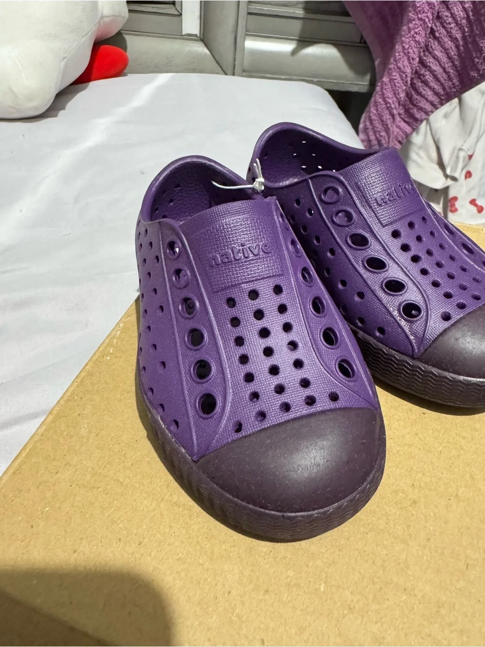 Native Kids toddler Water Shoe Slip-On in Deep Purple size 5c